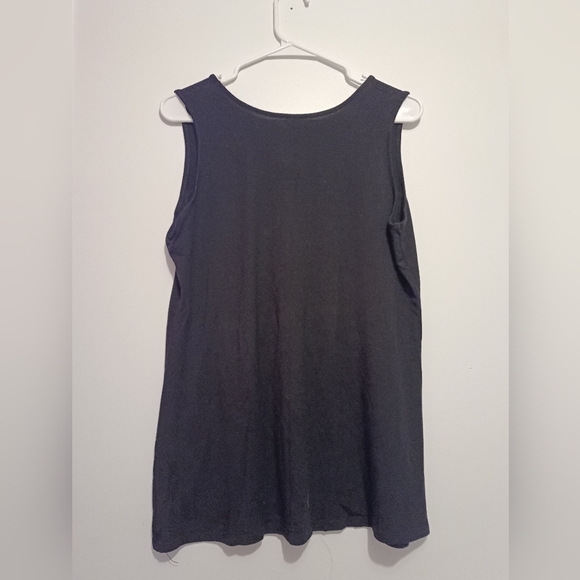 J&K modal sleeveless top - Picture 2 of 3